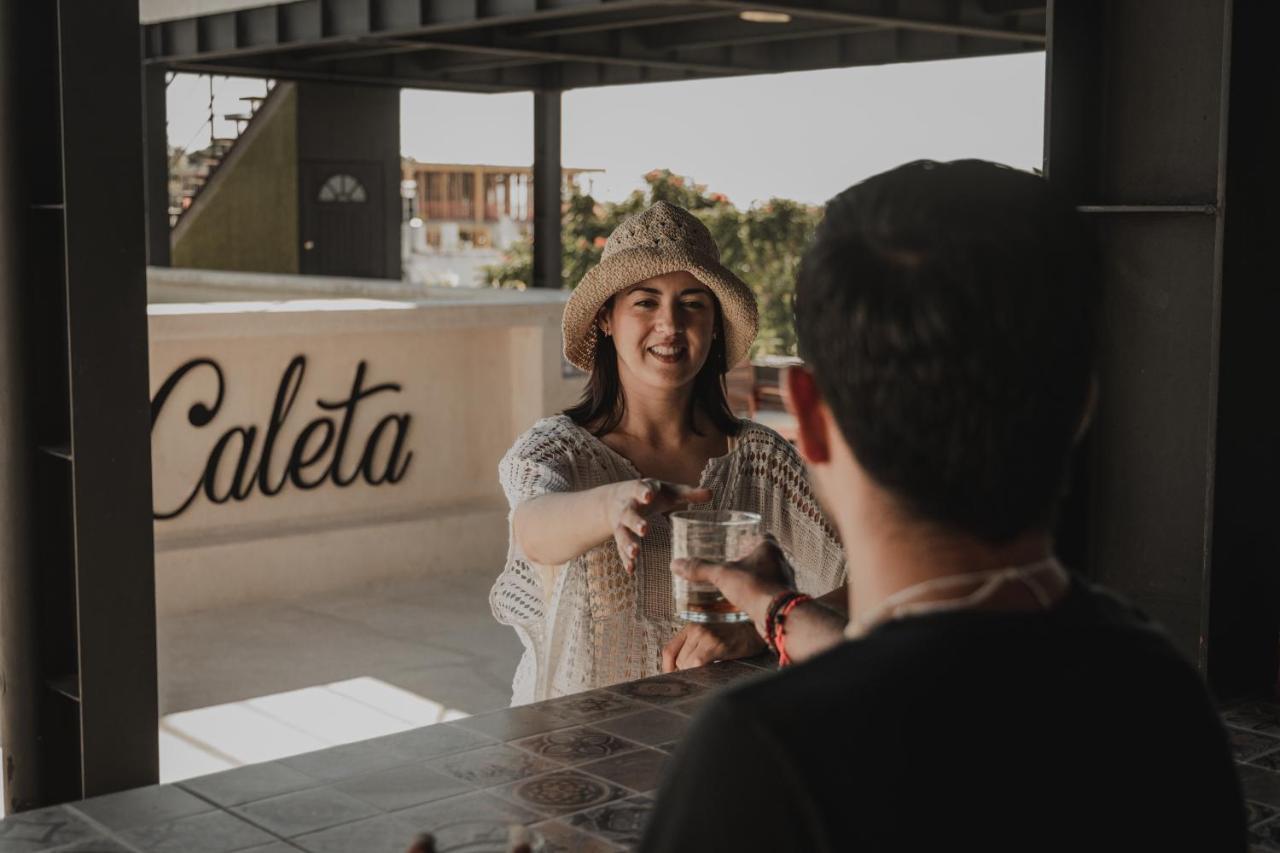 Caleta Hostel Rooftop & Pool カンクン エクステリア 写真