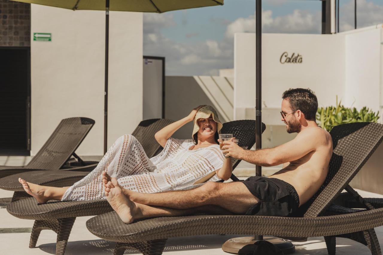 Caleta Hostel Rooftop & Pool カンクン エクステリア 写真