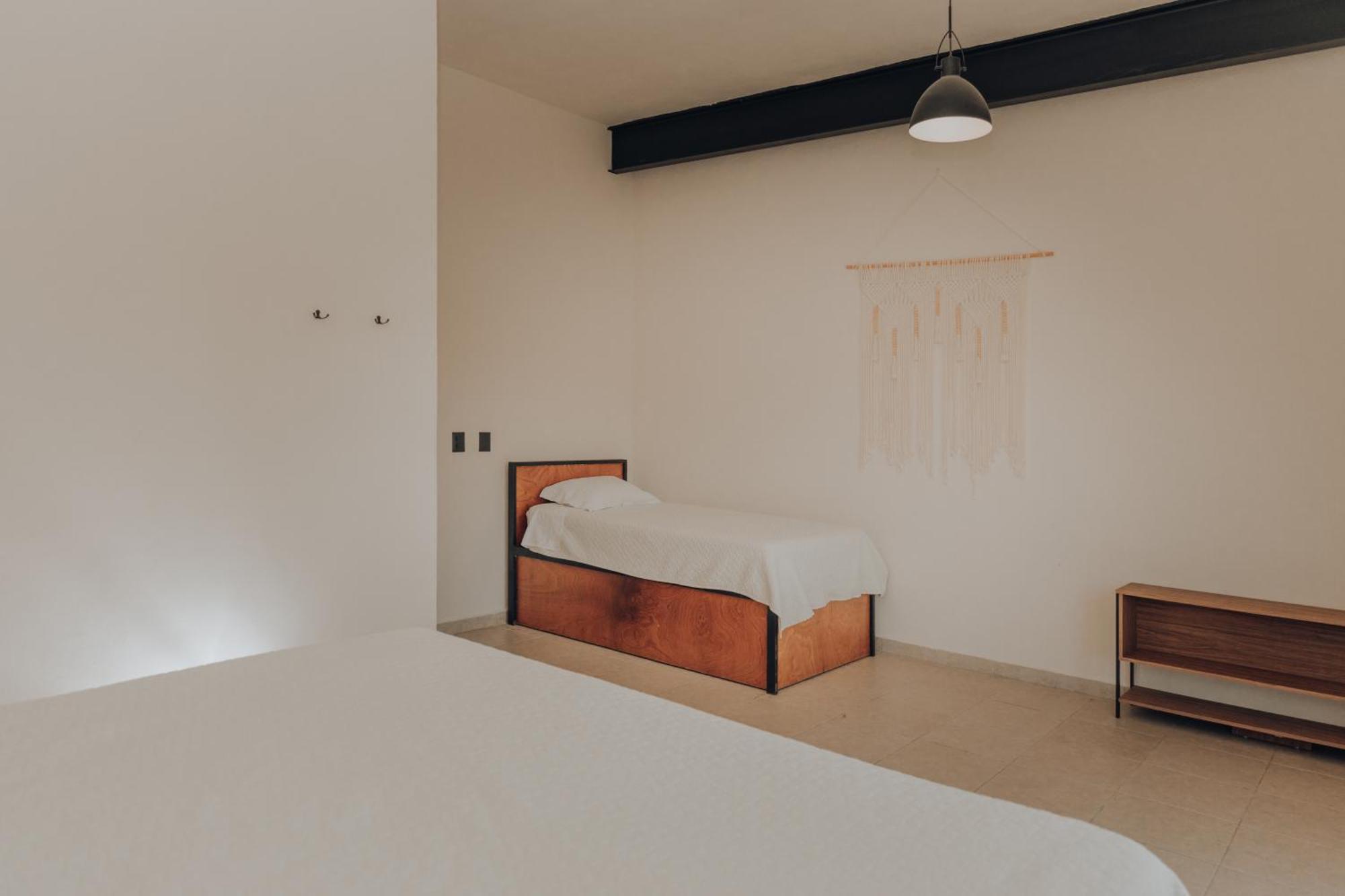 Caleta Hostel Rooftop & Pool カンクン エクステリア 写真